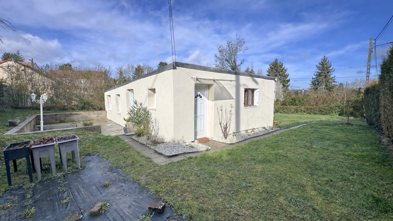 Plain pied de 42m2 sur 390m2 de terrain 