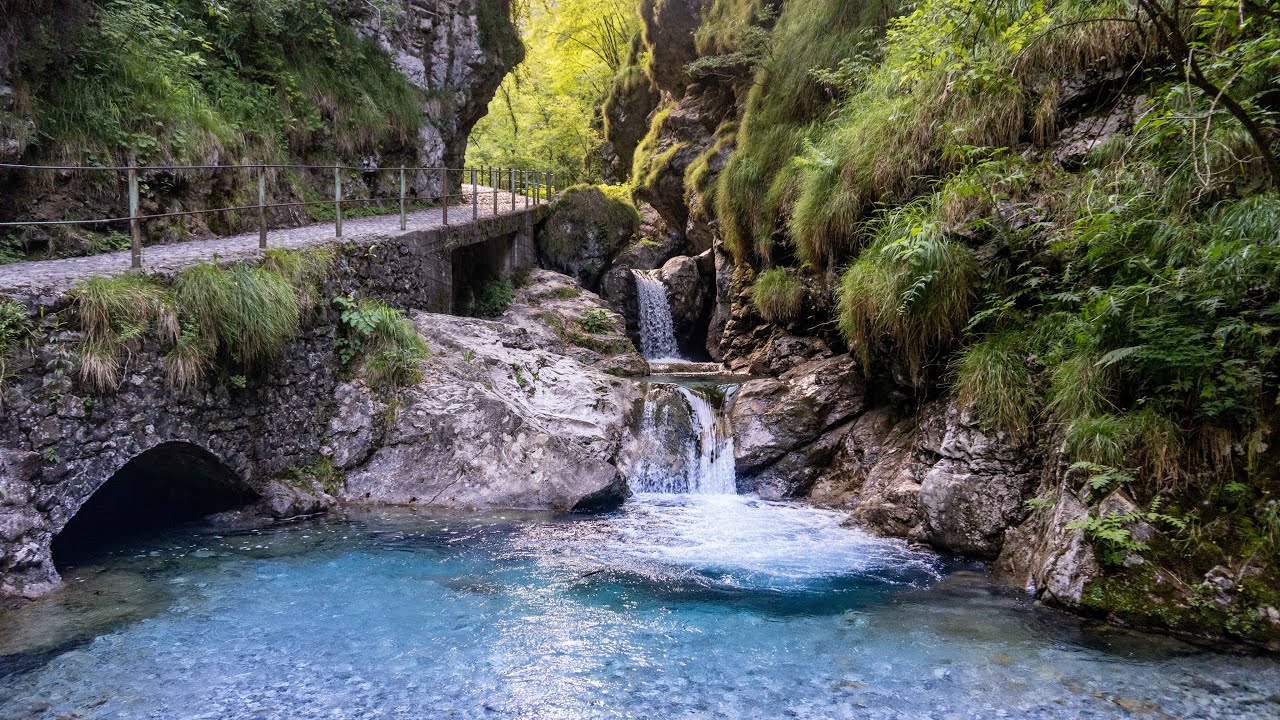 Cascate della Val Vertova (BG), davvero assurde!