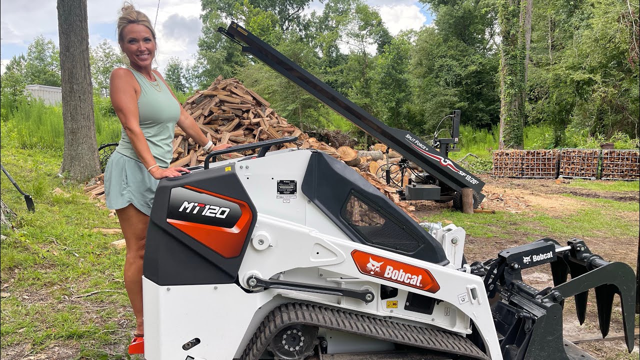 Справится ли она с новым мини-погрузчиком Bobcat MT120, и в чем разница между ним и Bobcat MT100?...