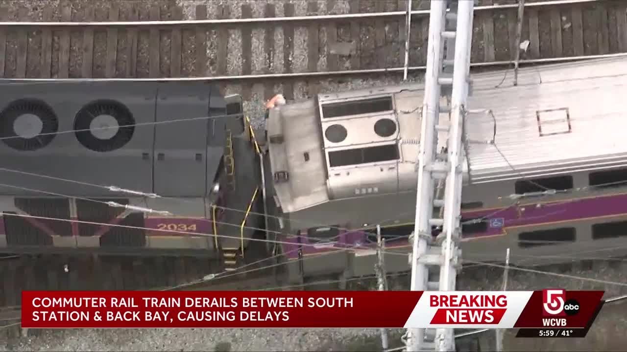 Сход с рельсов пригородного поезда MBTA на низкой скорости приводит к задержкам и отменам рейсов.