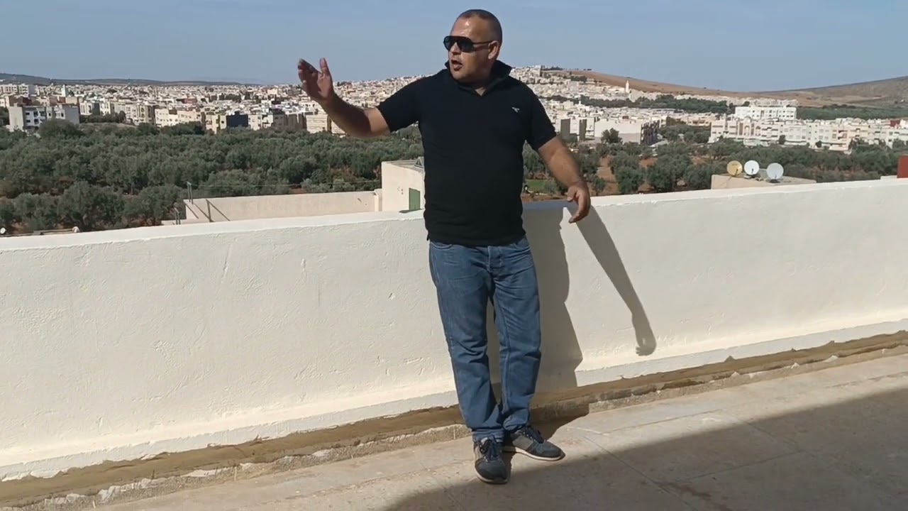 28 مليون  شقق ممتارة همزززا بمدينة صفرو منها تشوف و تطل على صفرو منضر هائل 0679444657بها 3 فصدات