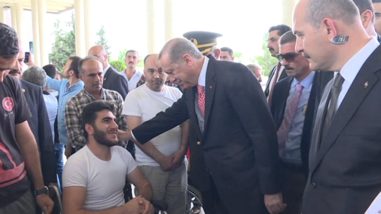 Erdoğan'dan, 15 Temmuz'da Başından Vurulan Turgut Aslan'a Ziyaret