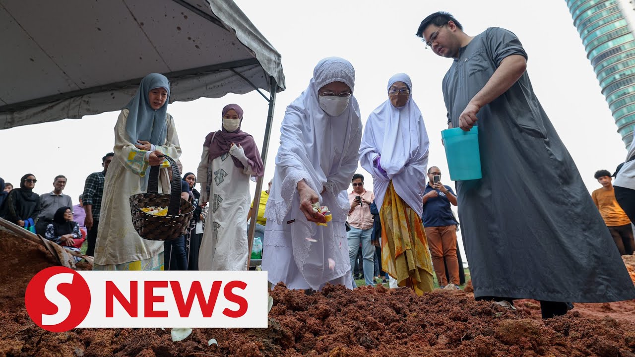‘Man with a Golden Voice’ laid to rest