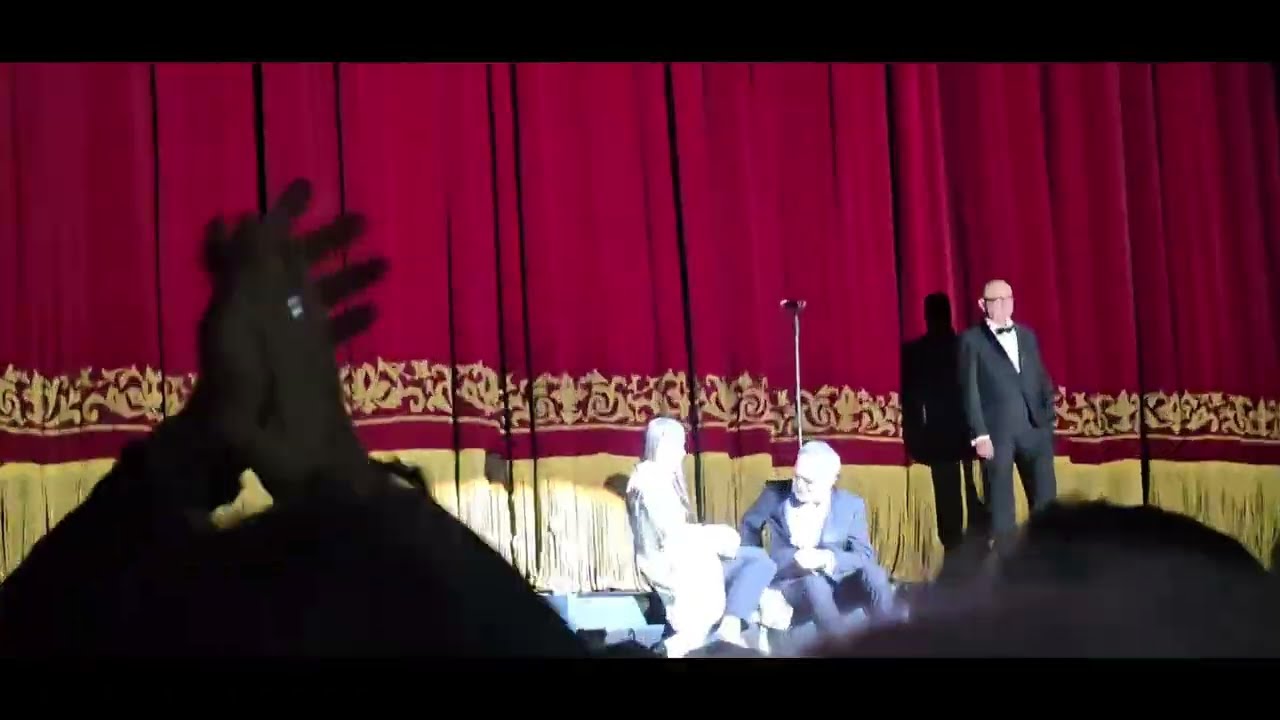 CCCP FEDELI ALLA LINEA GRAN GALÁ PUNKETTONE - Intro Annarella