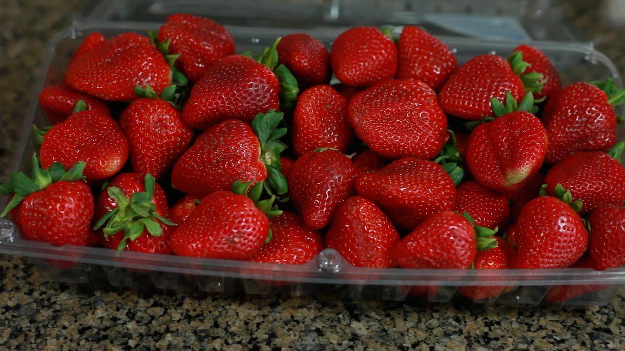 Best Way To Pick Strawberries