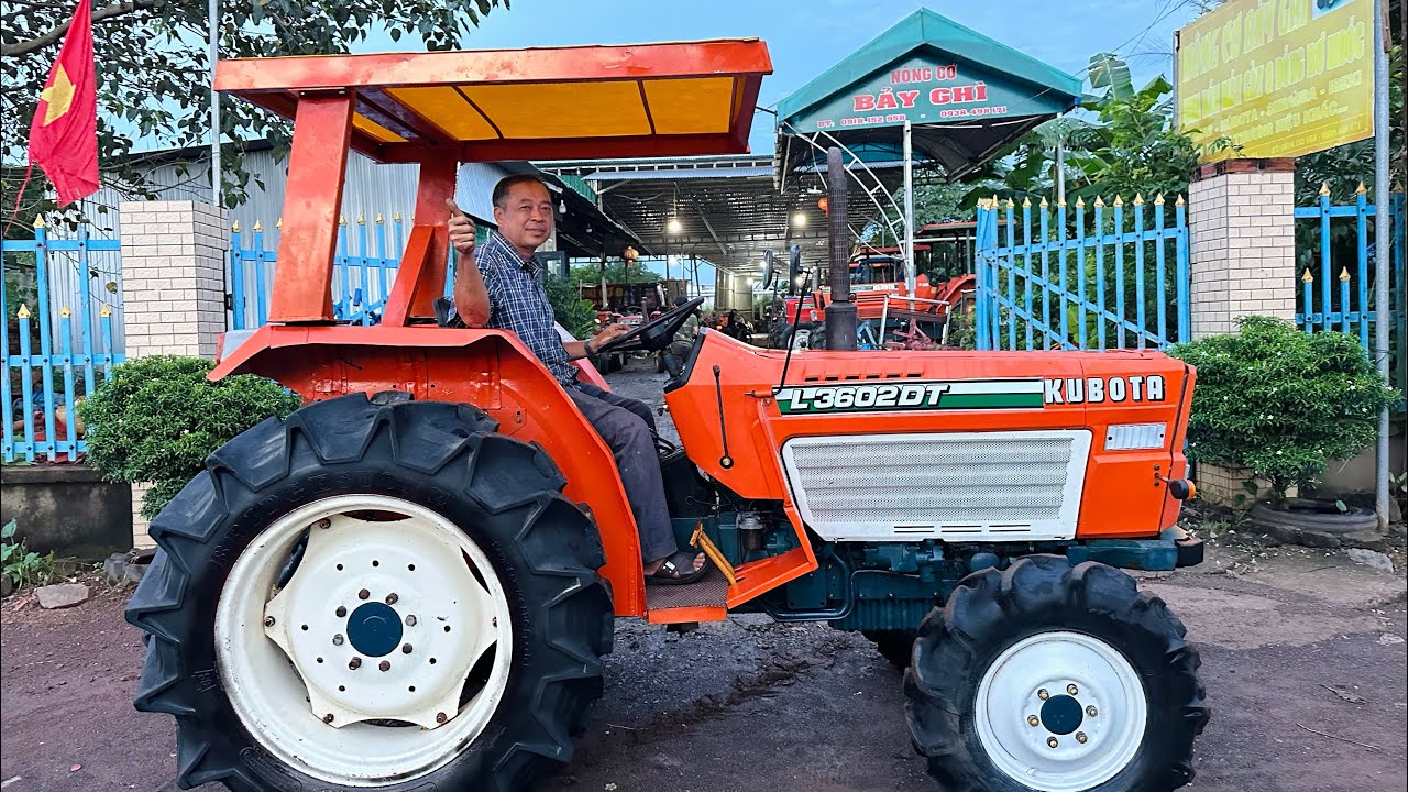 Kubota L3602DT H&agrave;ng Tuyển Nhật B&atilde;i trợ lực l&aacute;i Tốc độ 30km/h. LH 0918.152.958 | N&ocirc;ng Cơ Bảy Gh&igrave;