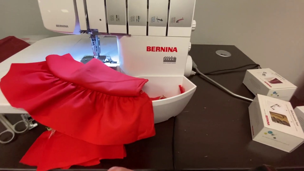 BERNINA L460 Using the Gathering Foot