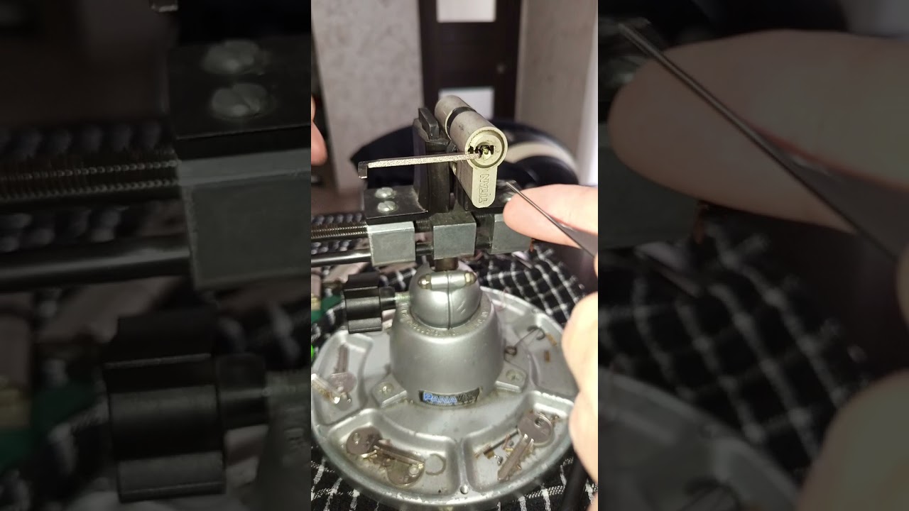 Apertura tecnica TITAN 200 .