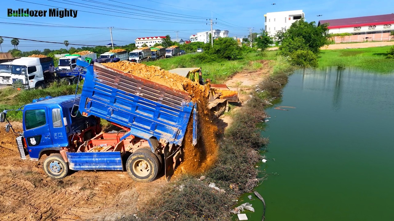 Perfectly Land filling, Amazing Dump truck unloading, Dump Truck unloading