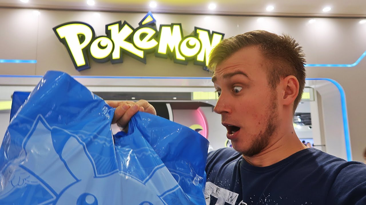WYDAŁEM 60,000 W SKLEPIE POKEMON W JAPONII !