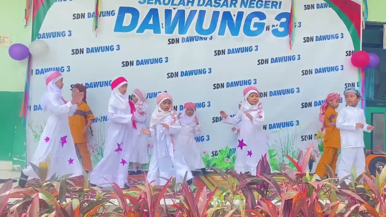 Wow GEMESH! Penampilan Tari Ruddad dari Kelas 1 & 2 dalam Semarak Menyambut Ramadhan 1447 Hijriyah.