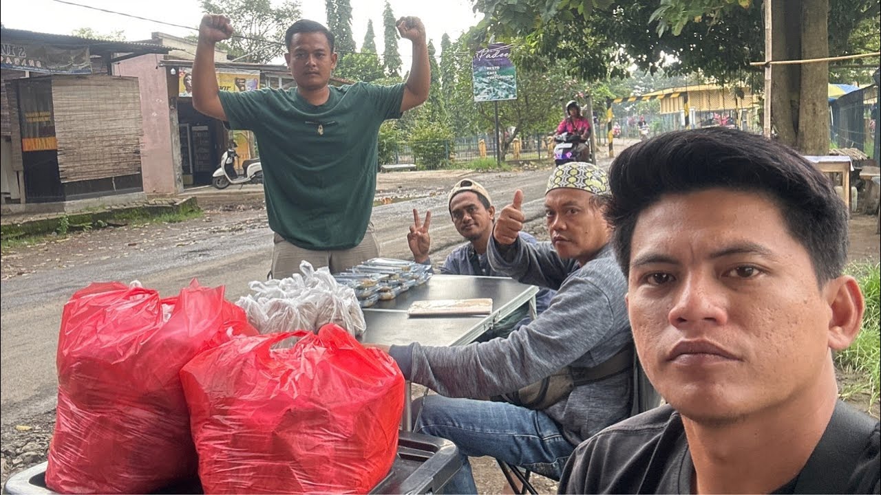 JUAL NASI & DONAT UNTUK BERBAGI