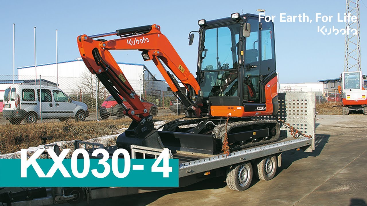 Kubota KX030-4 : Power and performance in a compact excavator | 2018