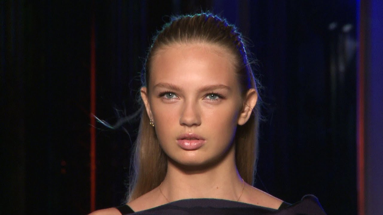 ROMEE STRIJD | Videofashion's 100 Top Models