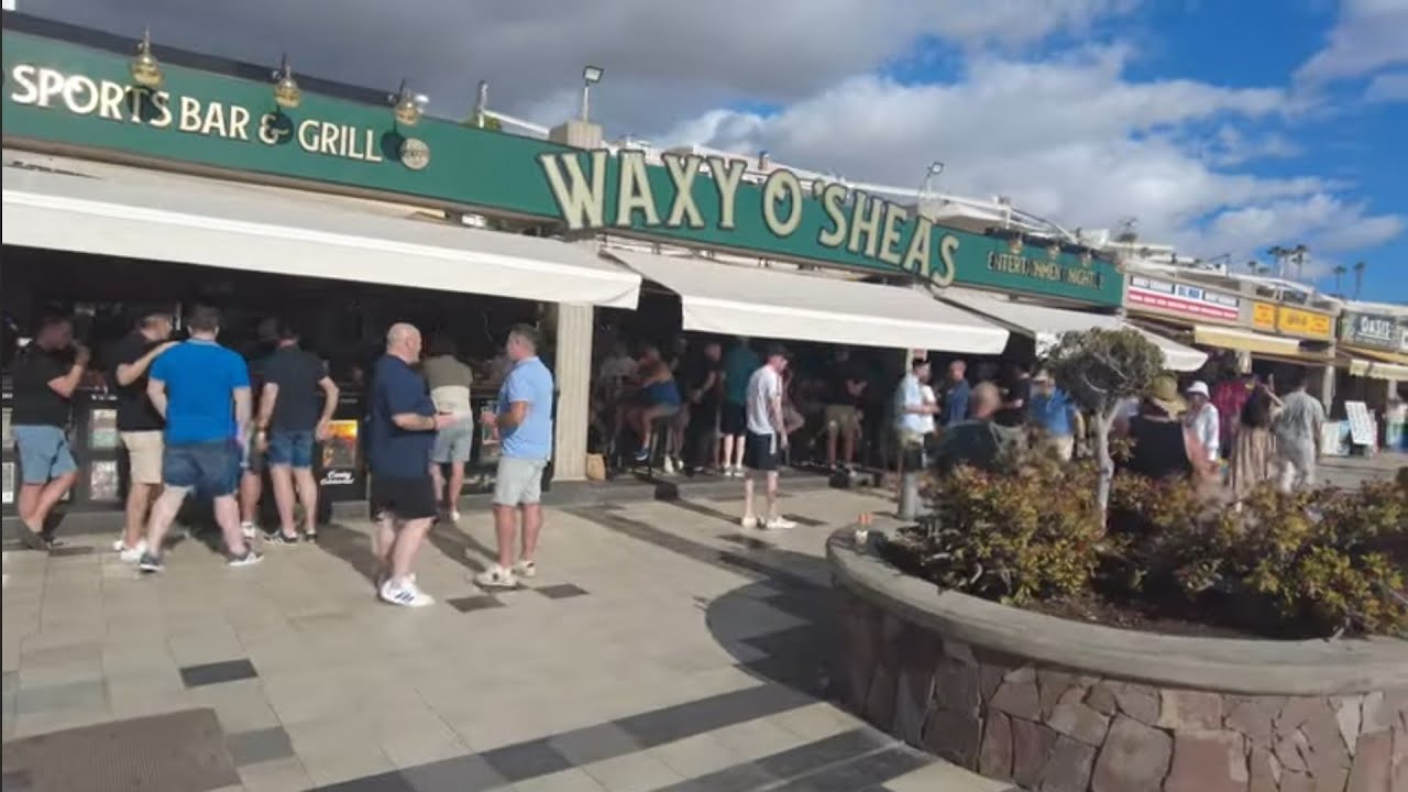 COSTA ADEJE Tenerife Fanabe - The Winchester To Waxy O'Sheas Red Lion.....
