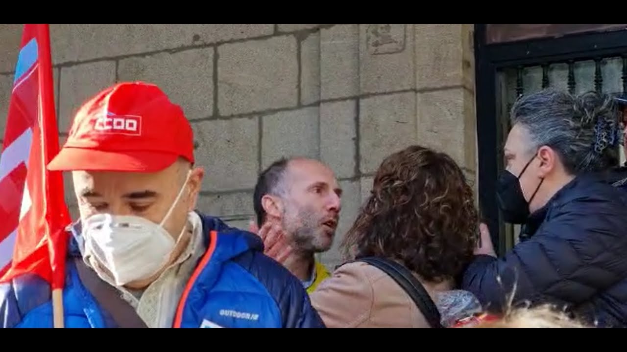 Concentración de la huelga del transporte en la Praza Maior de Ourense