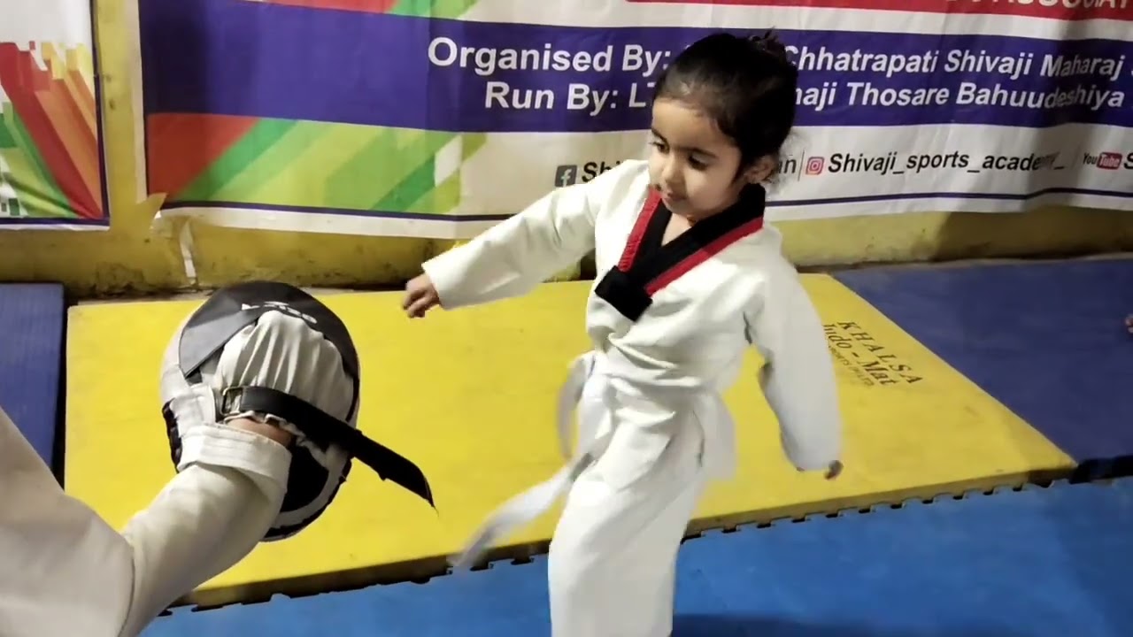 Small Students, Big Dedication 👊 #shivajisportsacademypithampur #shivajian #taekwondo #kick 