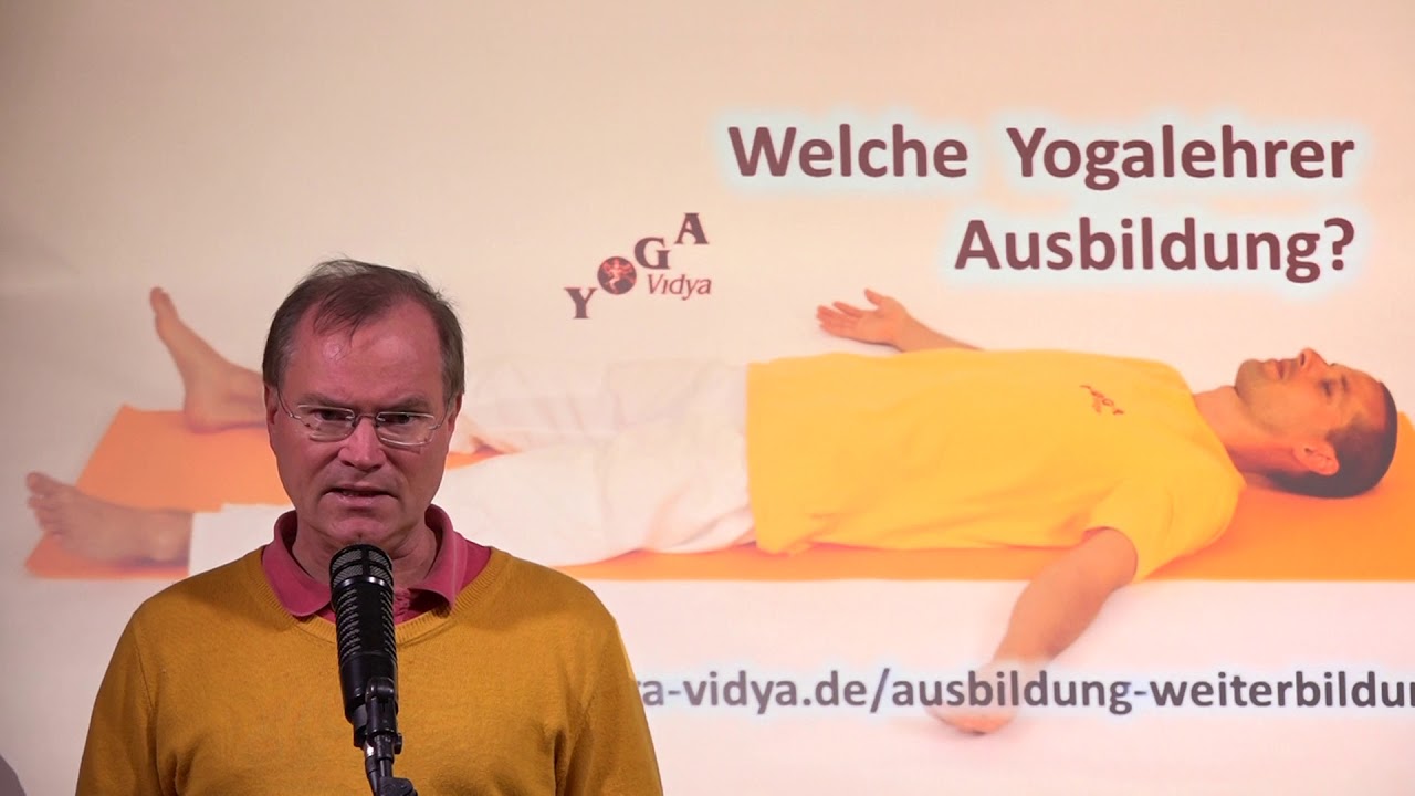 Welche  Yogalehrer Ausbildung