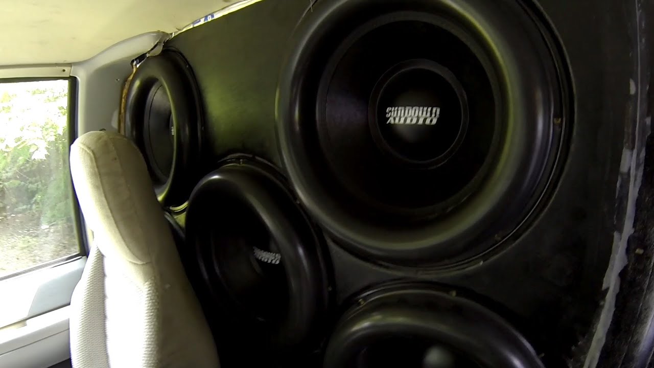 BRUTAL BASS!!! EIGHT SUNDOWN Zv4 15's...27,000 watts! 