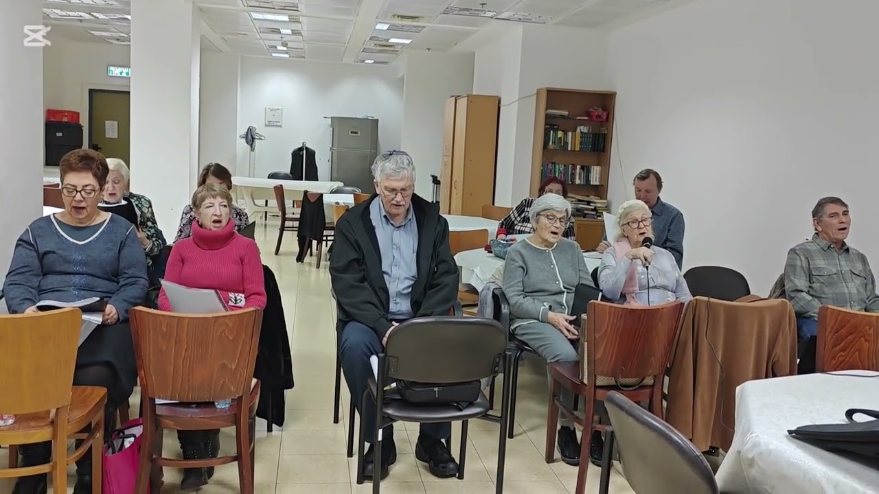 Мой любимый хор Ситванит.Нам песня строить и жить помогает 🎼Сегодня репетиция хора.Не все в сборе.