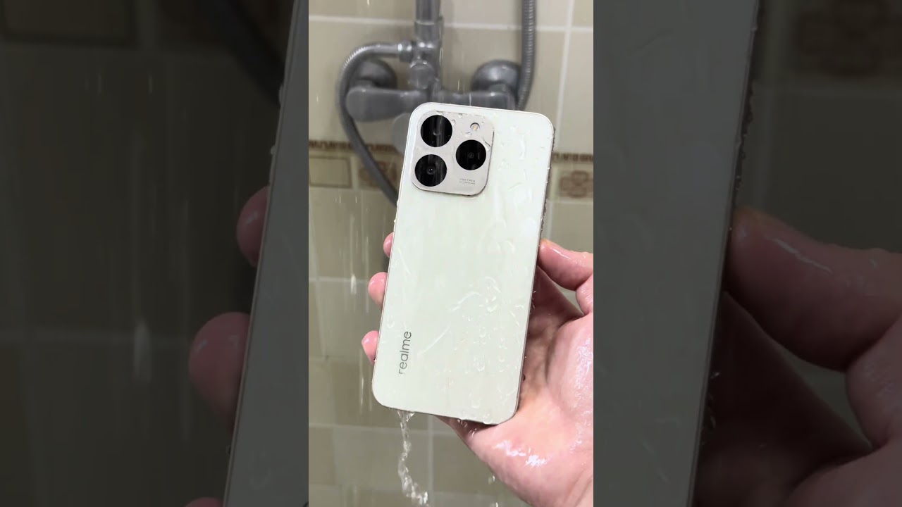 7000mAh battery only 181g? The Rphone Realme 15T is really something #realme15T