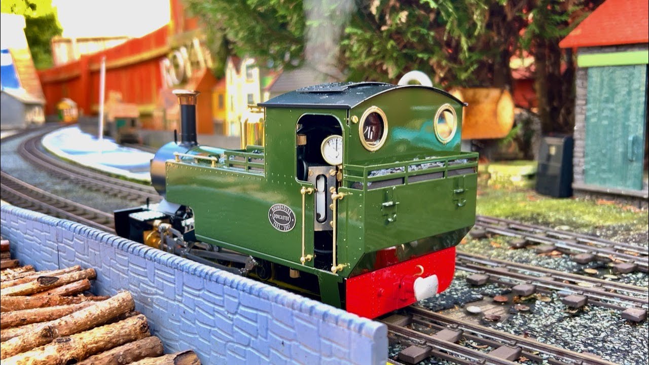 Coombe Hill Railway January 2022 Including First Run Of Roundhouse Silver Lady  & The Grey Train- 4K