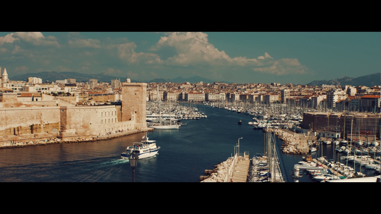 Lumix GH5 & Panasonic LA-7200 1.33x, an anamorphic test