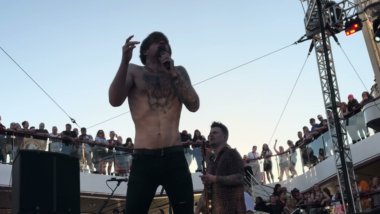 Beartooth - In Between live on Shiprocked 2024 2/4/24