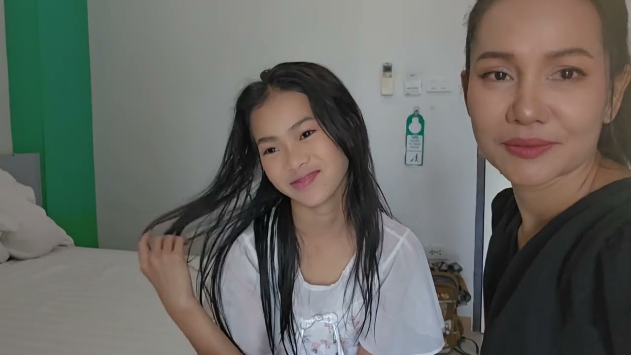 จับลิงใส่กระโปรงได้พอมื่อบ่น้อ @เจี๊ยบ ศรีวิไล