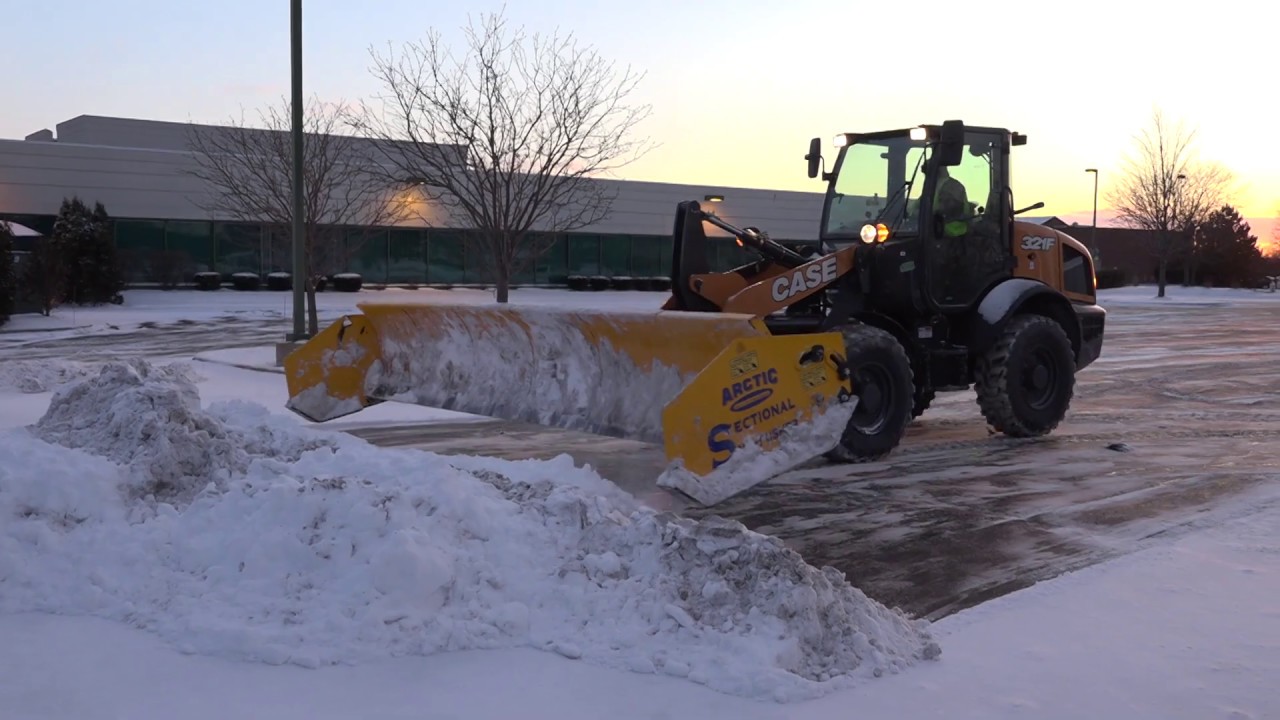 Arctic Sectional Clearing Parking Spaces 15.5' Pusher