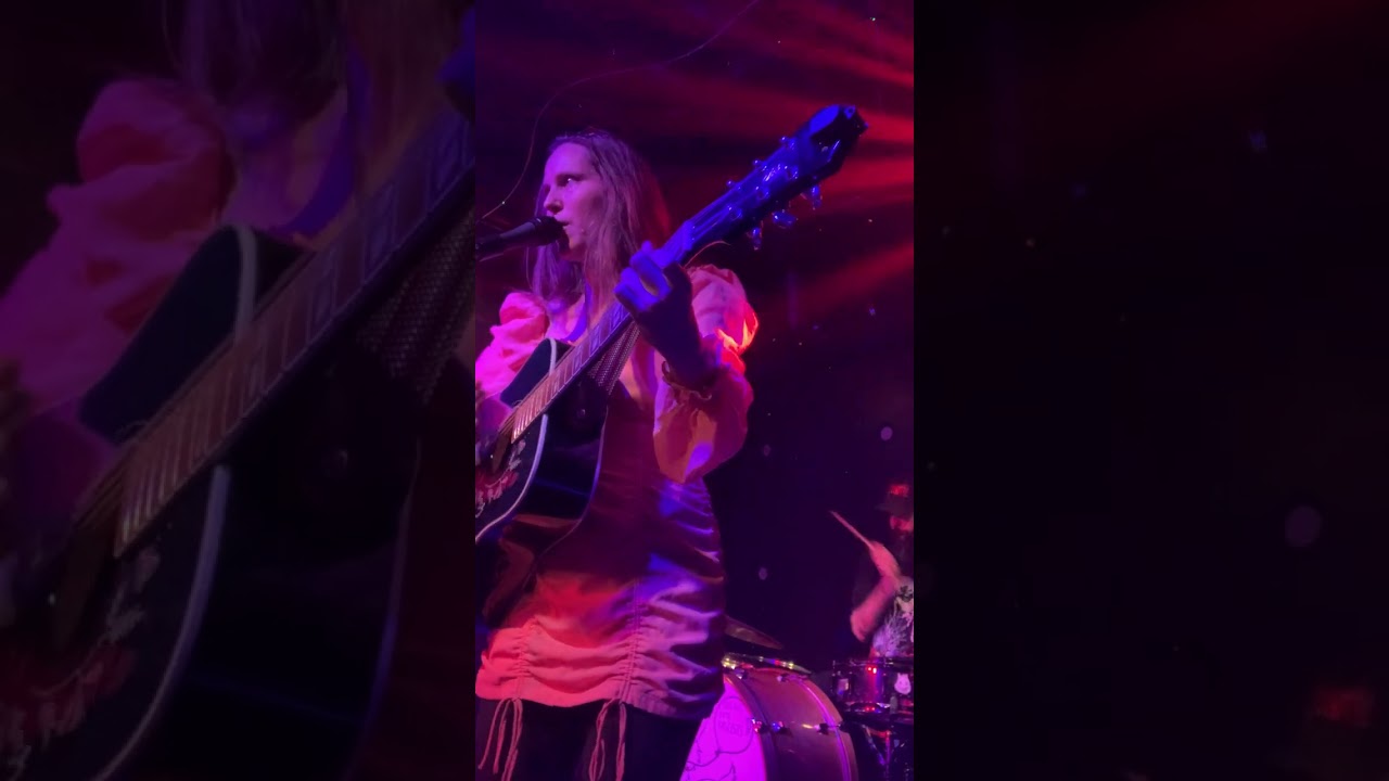 Nobody to Hold (January Song) by Damiyana Rose