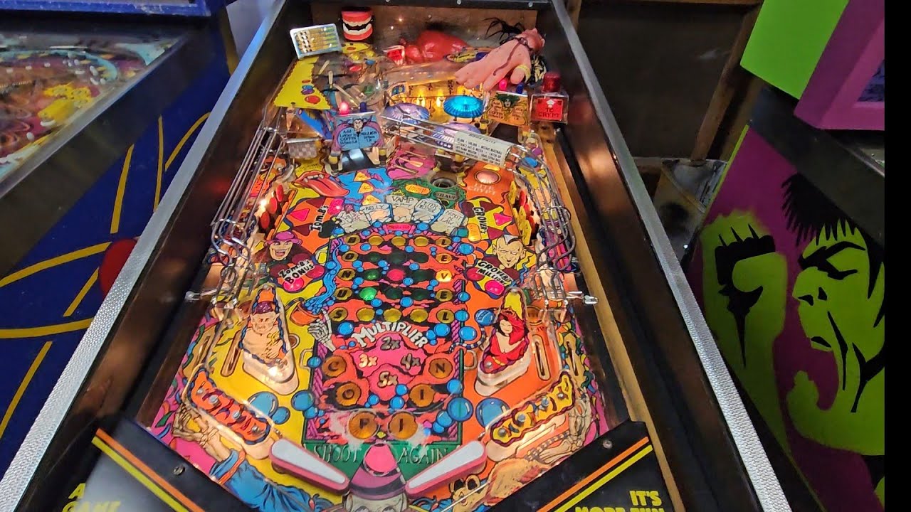 Class of 1812 Pinball Machine by Premier / Gottlieb 