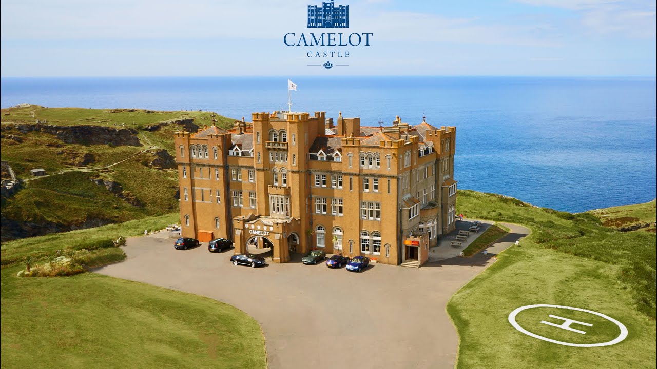 Camelot Castle Hotel, Cornwall UK - Deluxe Four Poster Room Sea View - August 24 - Real Room Reviews
