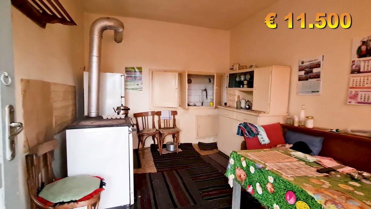 &euro; 11,500  2 SZ Haus 1300 qm Land 25 zum Strand | OK Bulgaria
