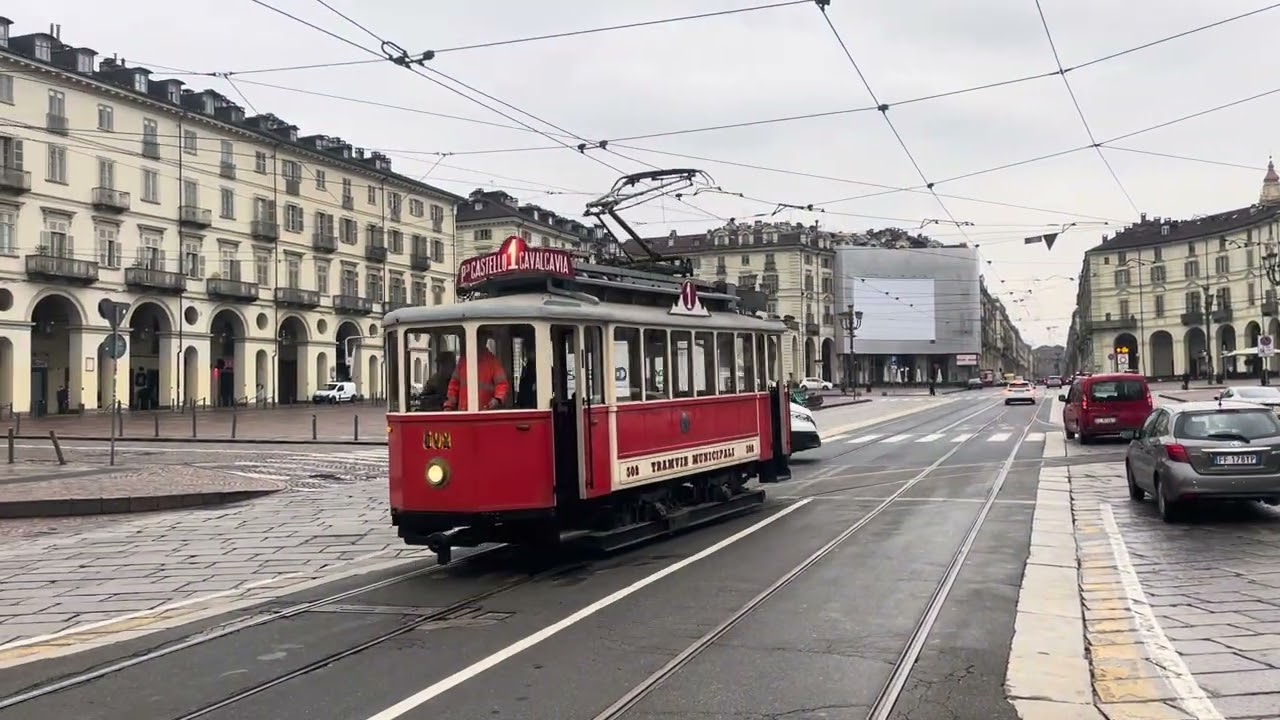 Tram storico in piazza Vittorio 