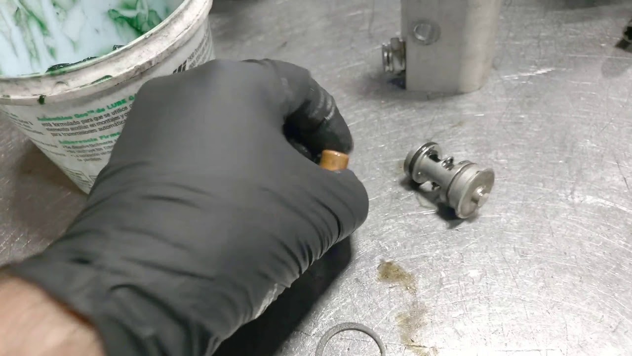 🔧 6L80E   Transmisión - Cooler Bypass Modificacion:  🔧 6L80E Transmission Cooler Bypass Modification