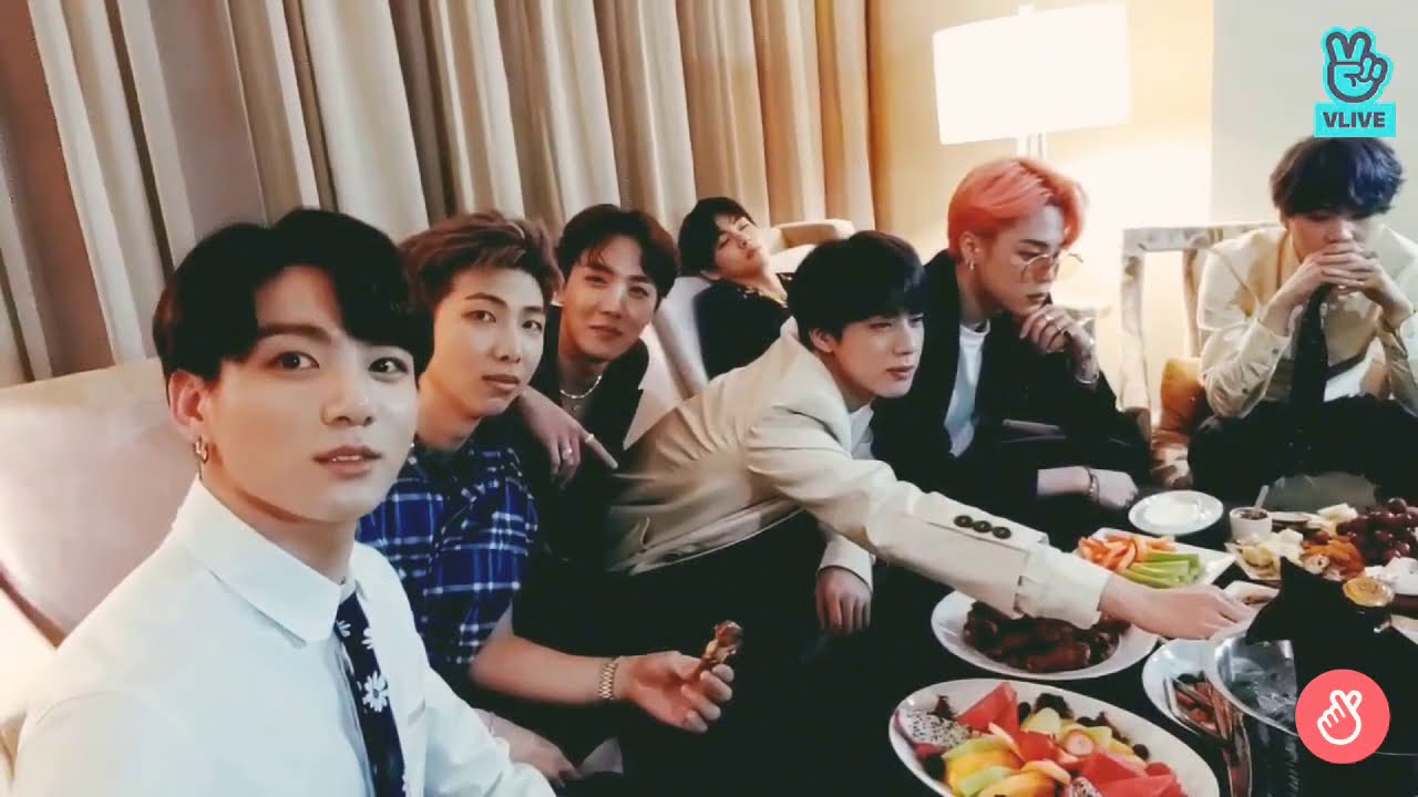 Do you know BTS? (Eng Sub) #BTS #VLIVE