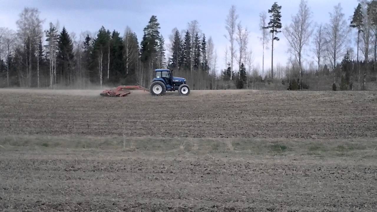NH 8970 ja V&auml;derstad Carrier