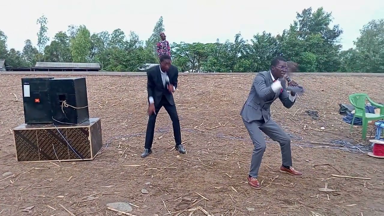 Ev. Brian Odhiambo ministering Jela momagi jii