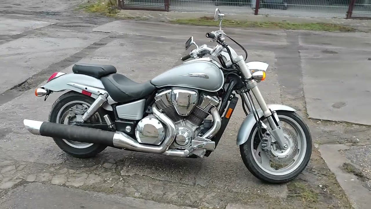 Honda VTX1800C, 2002r