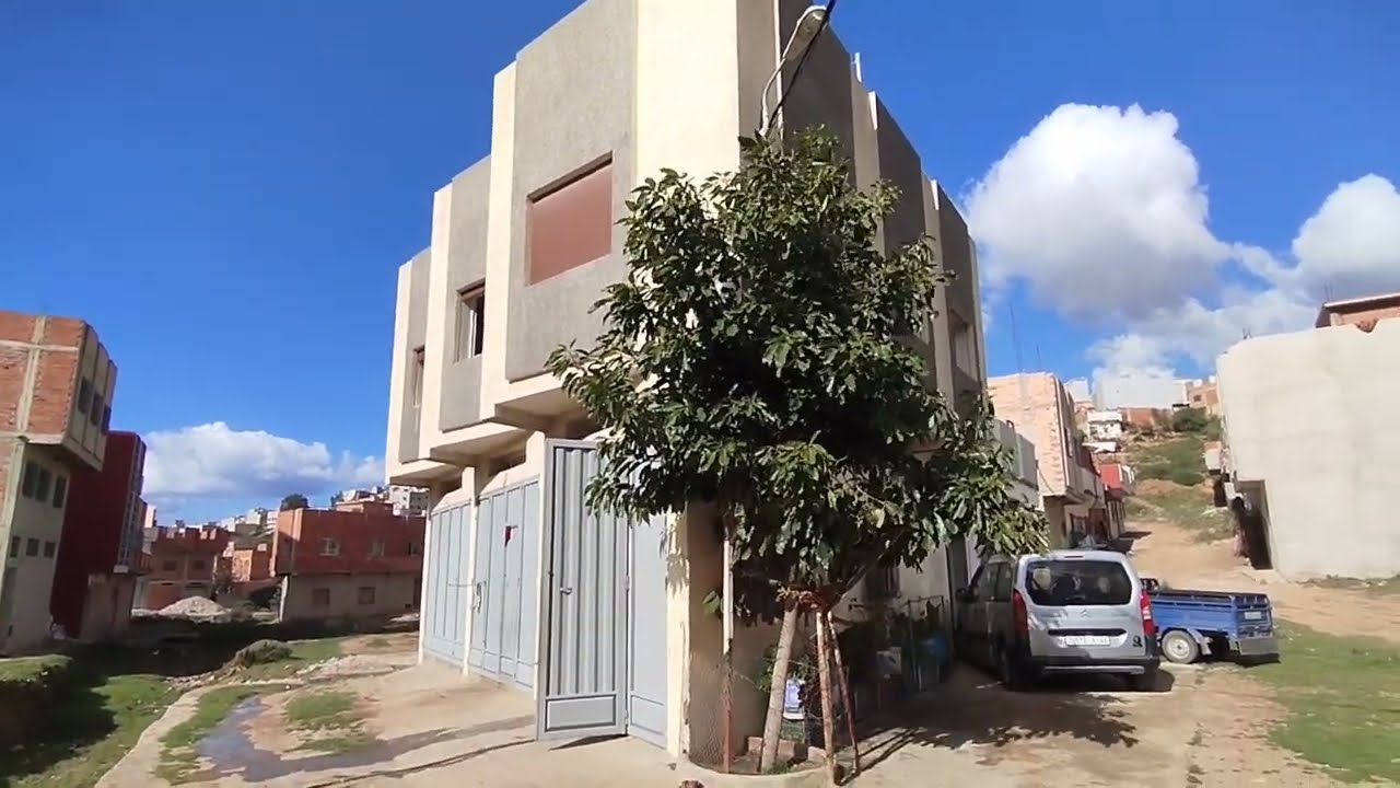 #دارـحرةـللبيع #طنجة مشمسة 🌞 مصلوحة 2 واجهات التمن مناسب حي بني سعيد طنجة