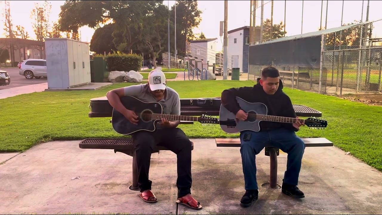 los saludamos desde un bonito parque en anaheim les dejamos este bonito tema llamado Contando penas 