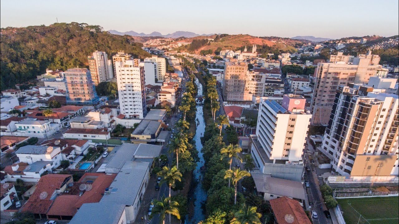UB&Aacute; / MINAS GERAIS - Terra dos M&oacute;veis e da Aquarela do Brazil 