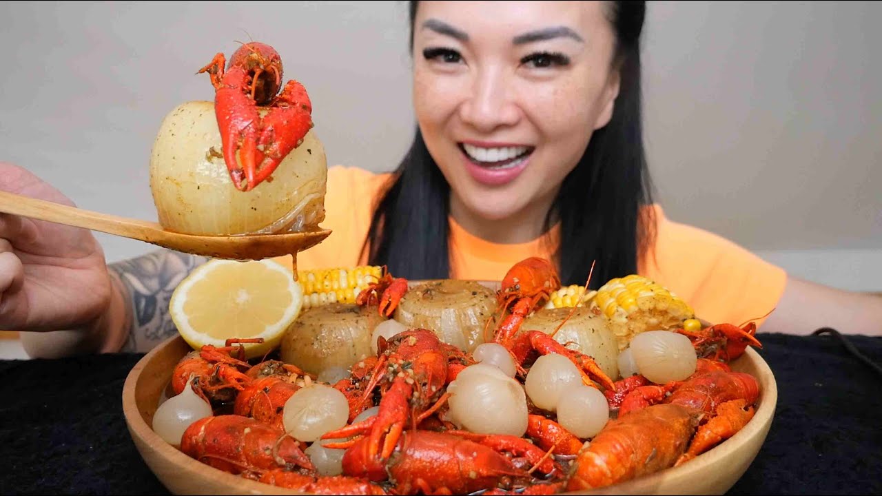 CRAWFISH ONION BOIL (ASMR EATING SOUNDS) NO TALKING | SAS-ASMR