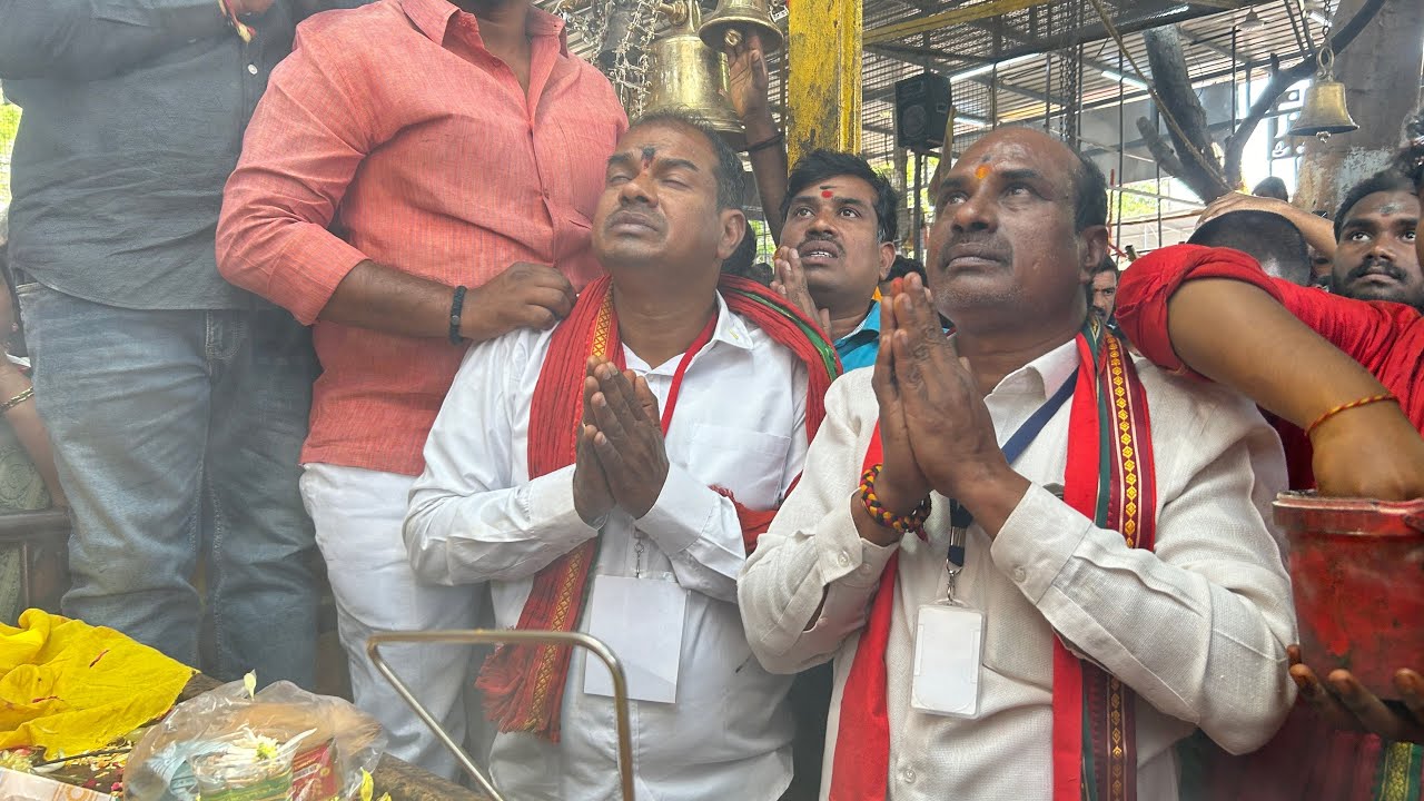 Falaknuma Sri Sri Mahakali Mata temple 28-02-2025 full Alankarna Ammavari ki naivedyam samarpana🙏🏻🔱