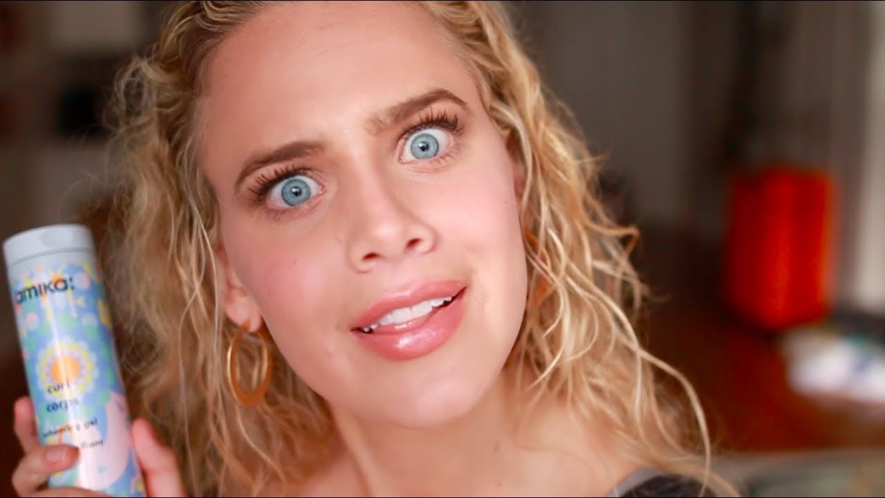 TRAVEL WITH CURLY/ WAVY HAIR | BEACH VACATION