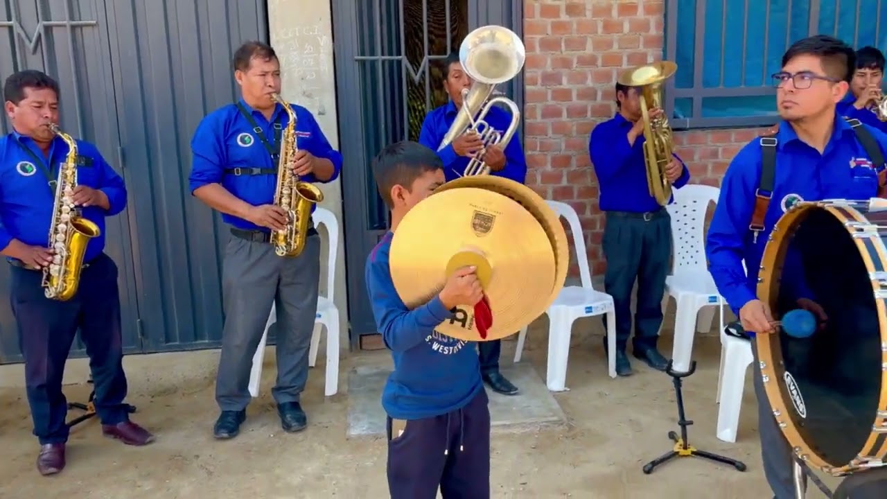 Pecador ven al Dulce Jesús - Banda Bendición de Jehová Chimbote