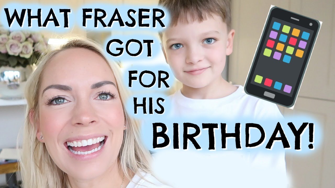 FRASER'S 8TH BIRTHDAY & WHAT PRESENTS HE GOT  |  VLOGMAS AD