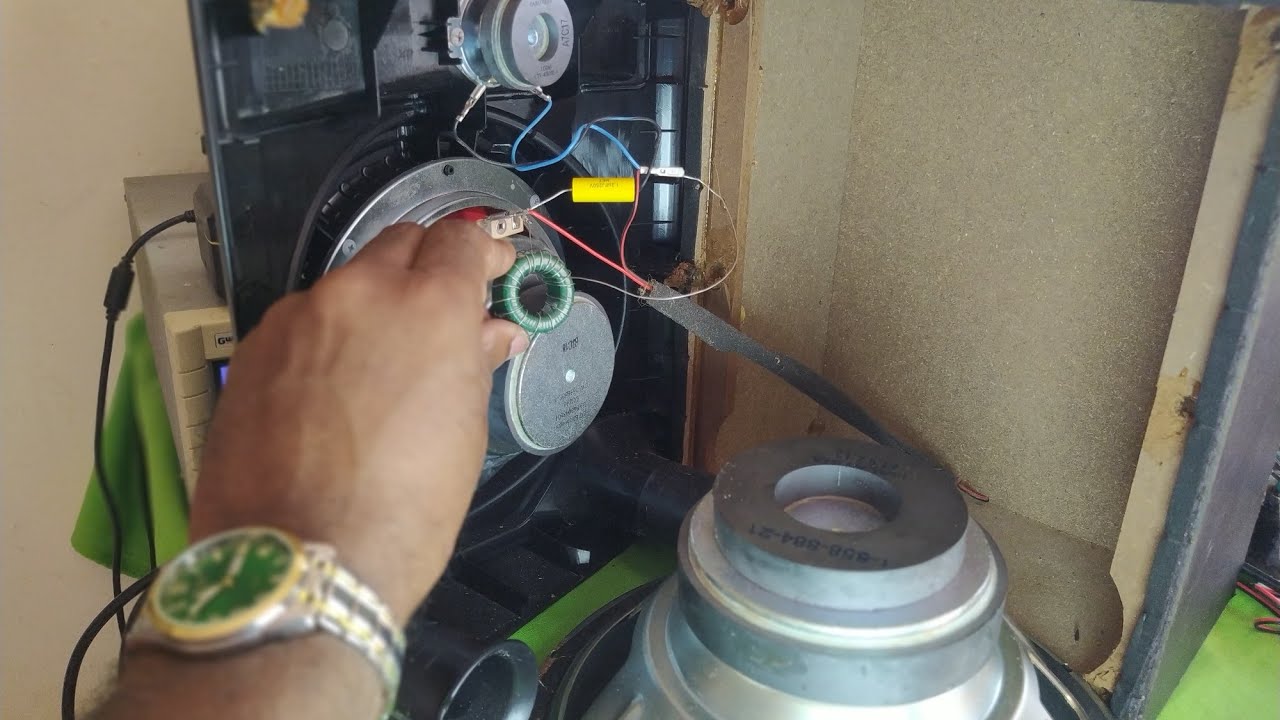 así de fácil, podrá aumentar los ohmios en parlantes o bocinas.