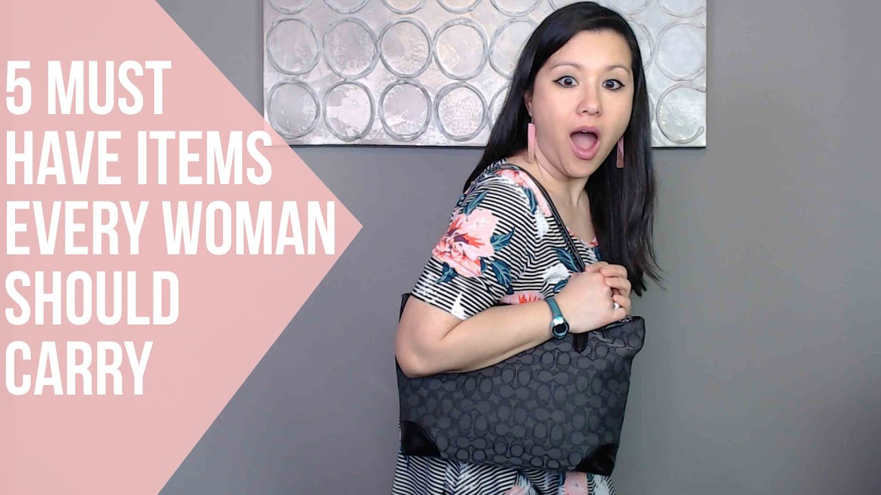 EVERY WOMAN SHOULD CARRY THESE IN HER PURSE (TALK ABOUT LIFE HACKS!)